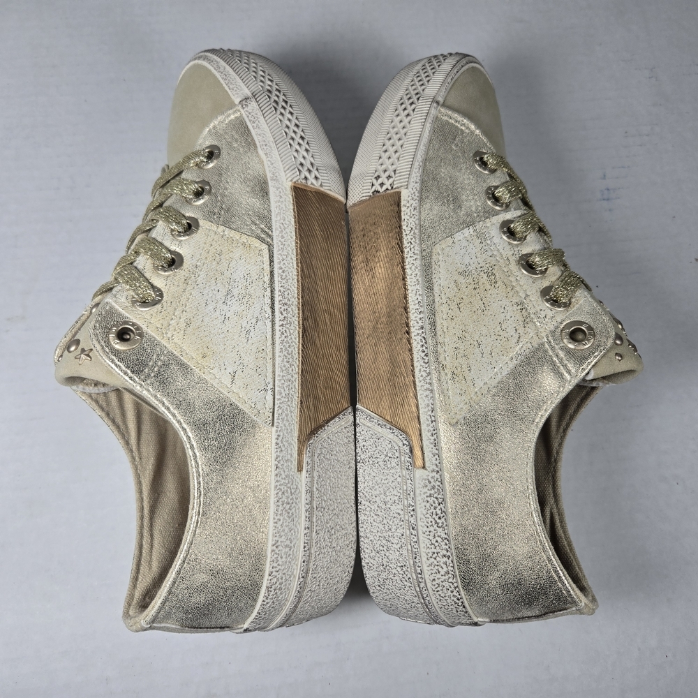 Blowfish Malibu Walk On Soft Gold Tennis Shoe Sneakers Size 7M - Picture 6 of 11